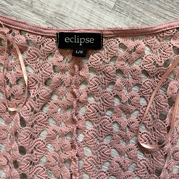 🆕 Pink Cutout Cardigan/Shawl - Picture 2 of 2